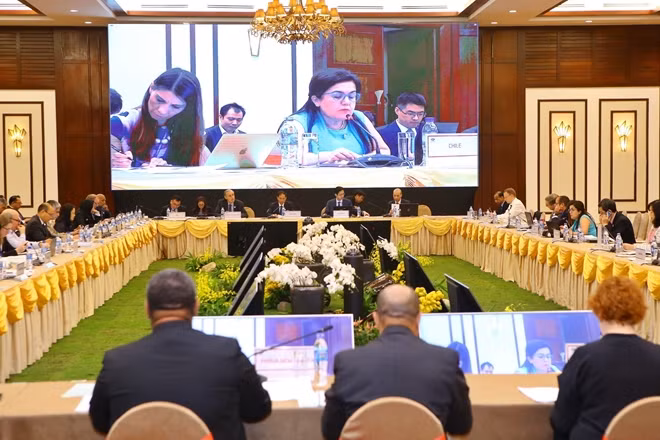 Các đại biểu tại Hội nghị.
