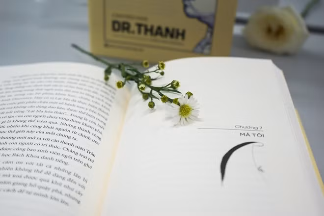 Hình minh họa trong cuốn sách tái bản do họa sĩ Lê Thiết Cương thực hiện.