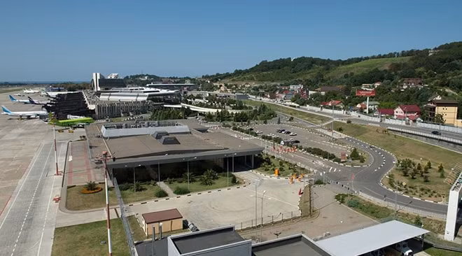 Sân bay Sochi nơi máy bay xấu số cất cánh. Ảnh: Sputnik