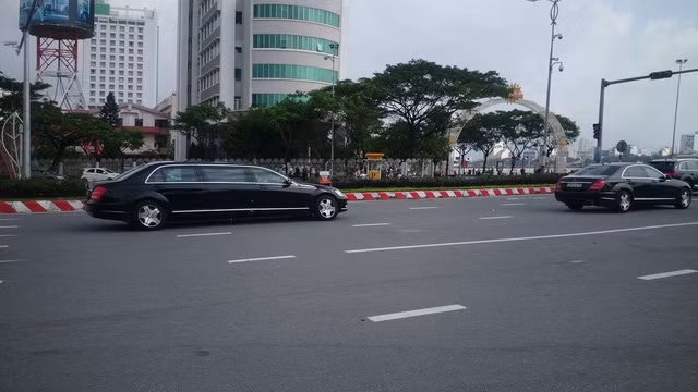 Đoàn xe của Tổng thống Putin trên đường phố Đà Nẵng. Ảnh: CTV