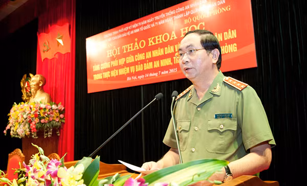 Đại tướng, GS.TS Trần Đại Quang, Uỷ viên Bộ Chính trị, Bộ trưởng Bộ Công an phát biểu khai mạc và chỉ đạo hội thảo.