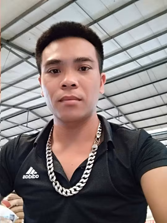 Đối tượng Nguyễn Bá Mạnh.