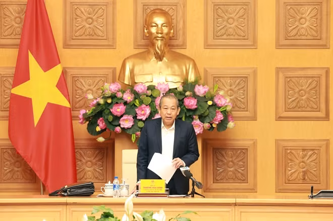 Phó Thủ tướng Thường trực Chính phủ Trương Hoà Bình phát biểu chỉ đạo Hội nghị