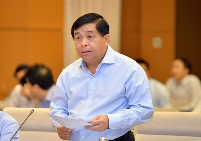 Bộ trưởng Bộ KH-ĐT Nguyễn Chí Dũng