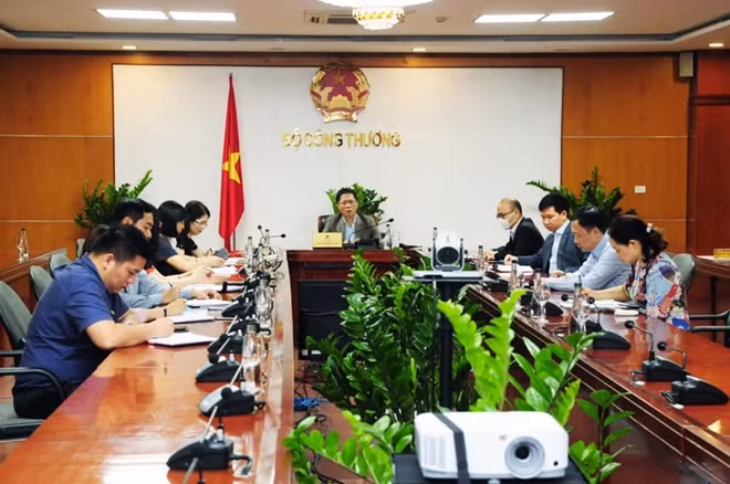 Toàn cảnh buổi điện đàm