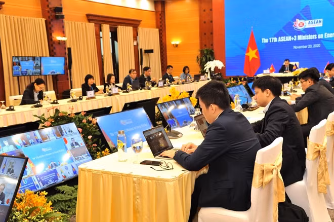 COVID-19 đã dẫn đến những thách thức chưa từng có đối với ngành năng lượng trong khu vực,