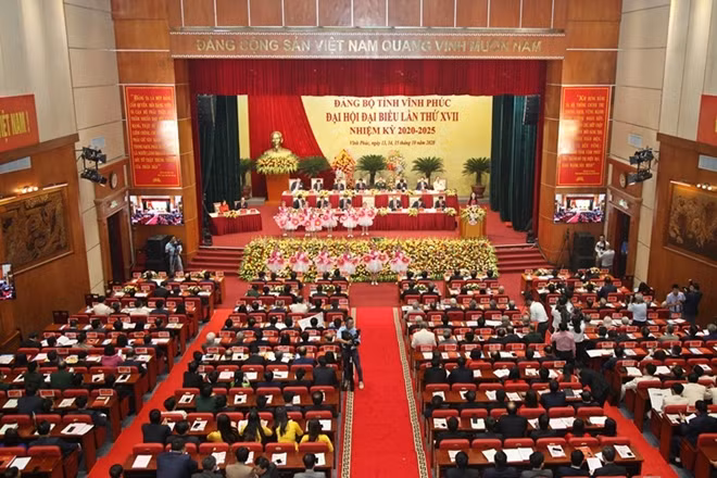 Toàn cảnh đại hội đại biểu Đảng bộ tỉnh Vĩnh Phúc lần thứ XVII, nhiệm kỳ 2020-2025