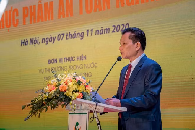 Ông Bùi Sỹ Lợi, Phó Chủ nhiệm Ủy ban Về các vấn đề xã hội của Quốc hội phát biểu tại chương