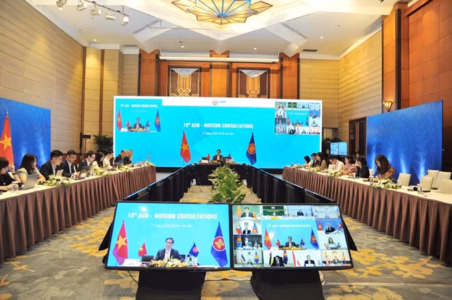 Toàn cảnh hội nghị trực tuyến về hợp tác kinh tế giữa ASEAN- Trung Quốc, đầu cầu Hà Nội