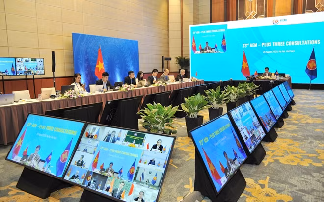 Các Bộ trưởng tái khẳng định tầm quan trọng của việc đưa Hiệp định RCEP vào thực thi sẽ giúp tăng cường niềm tin của cộng đồng doanh nghiệp và củng cố cấu trúc của kinh tế khu vực,