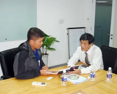Ông Nguyễn Mạnh Quý - Trưởng Văn phòng Đại diện Cục Bản quyền Tác giả tại TP Hồ Chí Minh làm việc với đại diện Công ty TNHH Intertek Việt Nam. Ông Nguyễn Mạnh Quý - Trưởng Văn phòng Đại diện Cục Bản quyền Tác giả tại TP Hồ Chí Minh làm việc với đại diện Công ty TNHH Intertek Việt Nam.