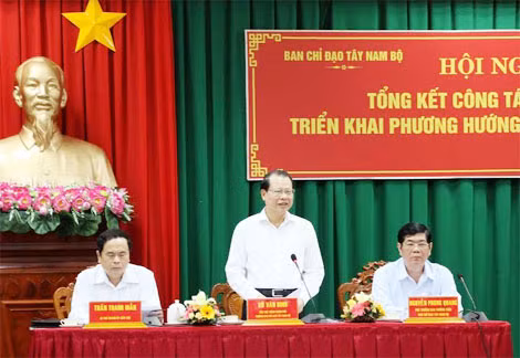 Phó Thủ tướng Vũ Văn Ninh, Trưởng Ban Chỉ đạo Tây Nam Bộ phát biểu tại hội nghị.