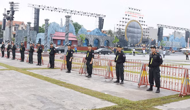 Lực lượng Công an triển khai phương án đảm bảo ANTT lễ kỷ niệm.