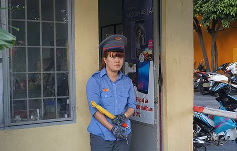 Chuẩn bị đón tàu.