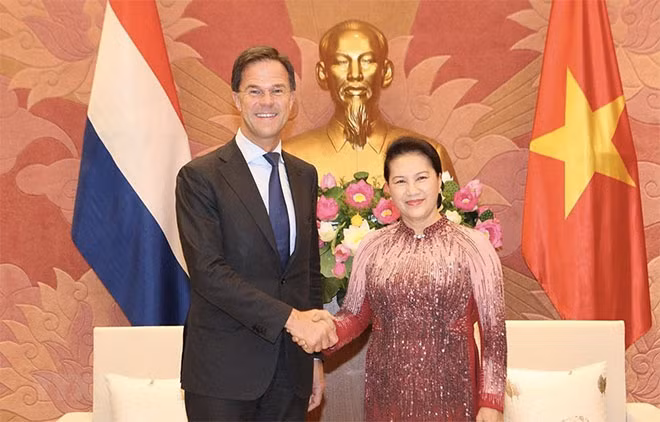 Chủ tịch Quốc hội Nguyễn Thị Kim Ngân và Thủ tướng Vương quốc Hà Lan Mark Rutte. (Ảnh: Dương Giang/TTXVN)