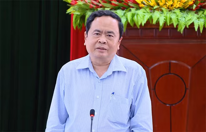 Đồng chí Trần Thanh Mẫn phát biểu tại buổi làm việc.