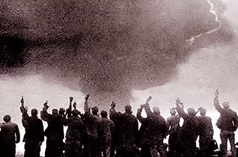 Tháng 10-1964, Trung Quốc thử thành công quả bom nguyên tử đầu tiên. Ảnh: L.G.