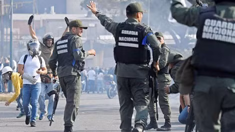 Venezuela tiếp tục rơi vào vòng xoáy khủng hoảng. Ảnh: L.G.