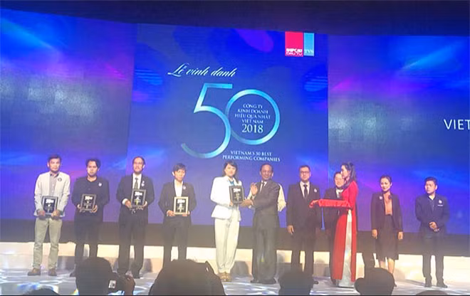 Tập đoàn Bảo Việt vinh dự được bình chọn vào Top 50 Công ty kinh doanh hiệu quả nhất Việt Nam 2018.