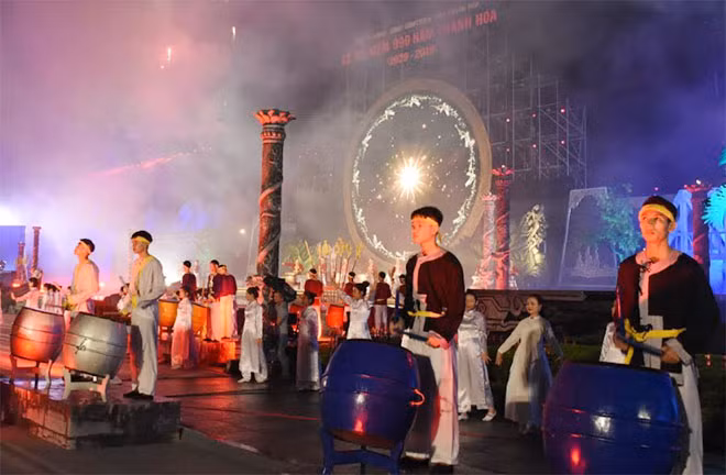 Một số tiết mục nghệ thuật tại Lễ kỷ niệm.
