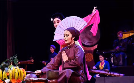 Một cảnh trong vở chèo “Quan Âm Thị Kính”. Ảnh: L.G. Một cảnh trong vở chèo “Quan Âm Thị Kính”. Ảnh: L.G.