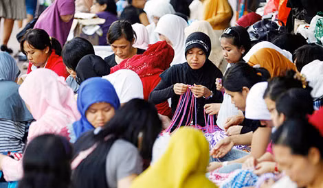 Hoạt động cuối tuần của những người giúp việc Indonesia ở Hong Kong.
