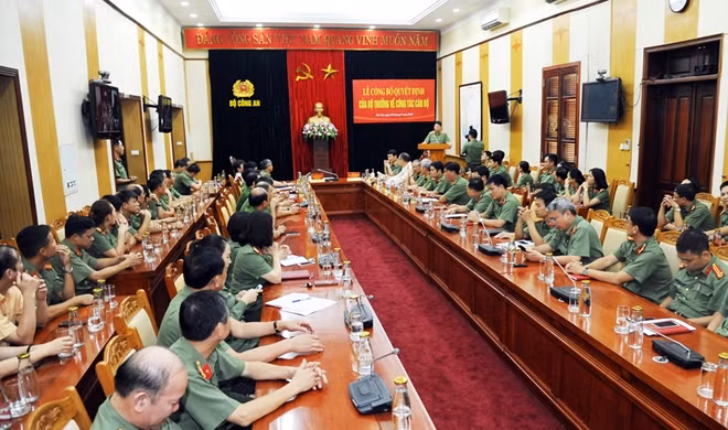 Toàn cảnh buổi Lễ Công bố.
