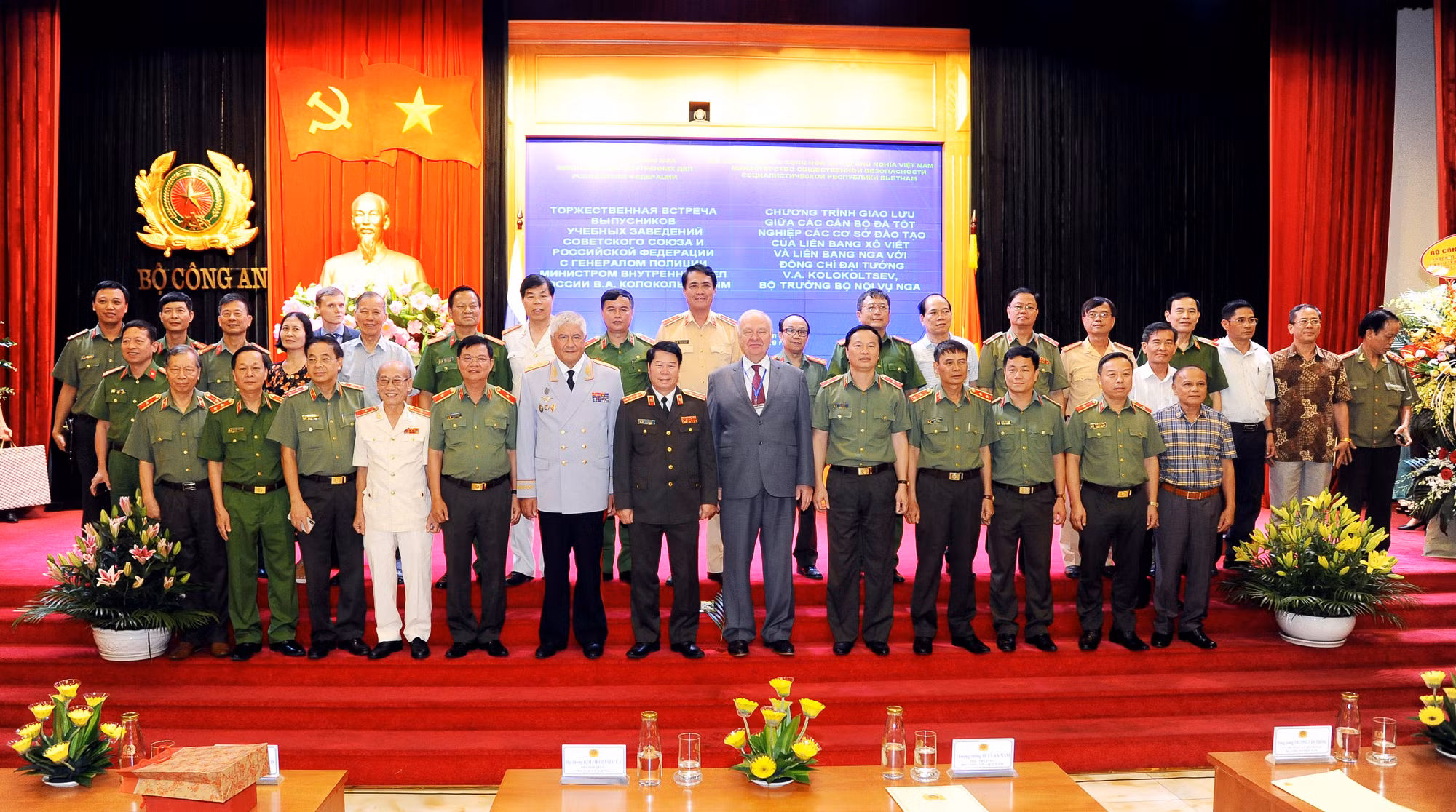 Tăng cường hợp tác, nâng cao tiềm lực Trung tâm Nhiệt đới Việt - Nga ảnh 3