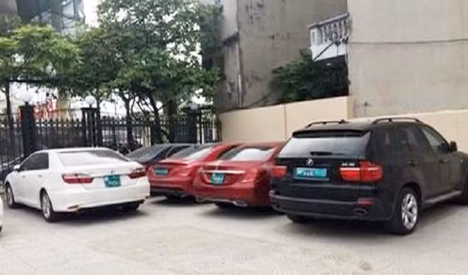Tang vật xe được Cơ quan CSĐT phát hiện, thu giữ.