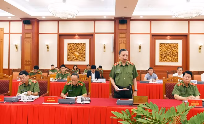 Bộ trưởng Tô Lâm phát biểu tại buổi làm việc.