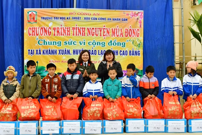 Khánh Xuân là một xã đặc biệt khó khăn của huyện Bảo Lạc.