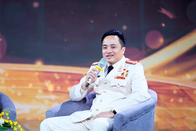 Đại tá Mai Hoàng, Anh hùng Lực lượng vũ trang nhân dân, Phó Cục trưởng Cục Cảnh sát hình sự chia sẻ tại chương trình.