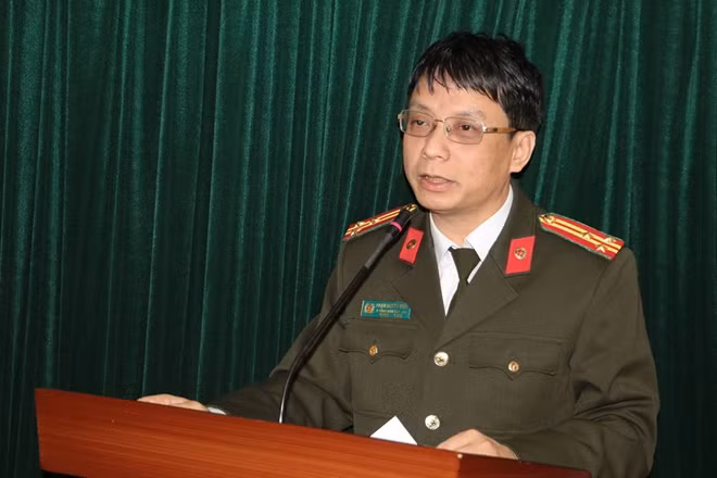 Thượng tá Phạm Quang Khải, Phó Bí thư Đảng ủy, Phó Tổng Biên tập Báo CAND phát biểu tại Hội nghị.
