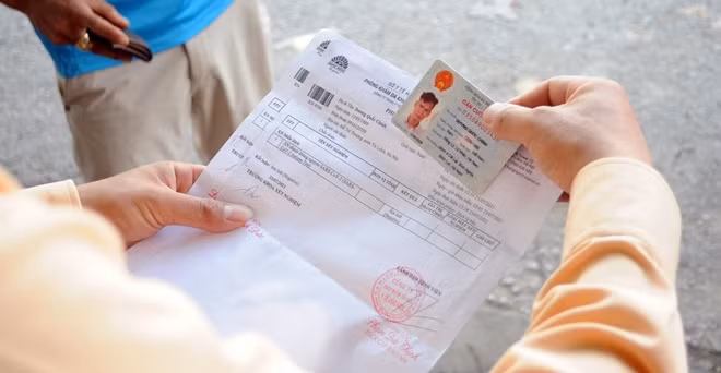 Tất cả các giấy tờ đủ kiều kiện qua chốt đều được kiểm tra nghiêm ngặt.