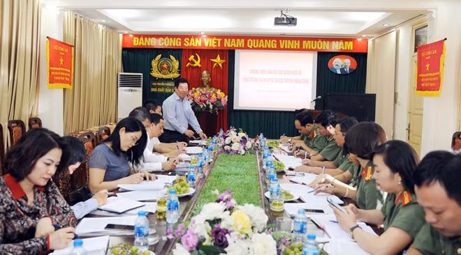 Đồng chí Nguyễn Viết Thảo, Trưởng Đoàn khảo sát kết luận buổi làm việc.