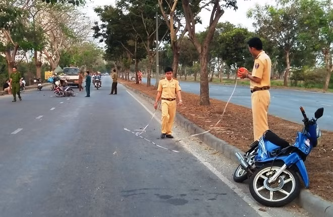 CSGT đang điều tra hai vụ TNGT liên tiếp.