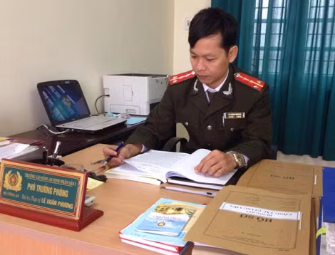 Đại úy Lê Xuân Phương.