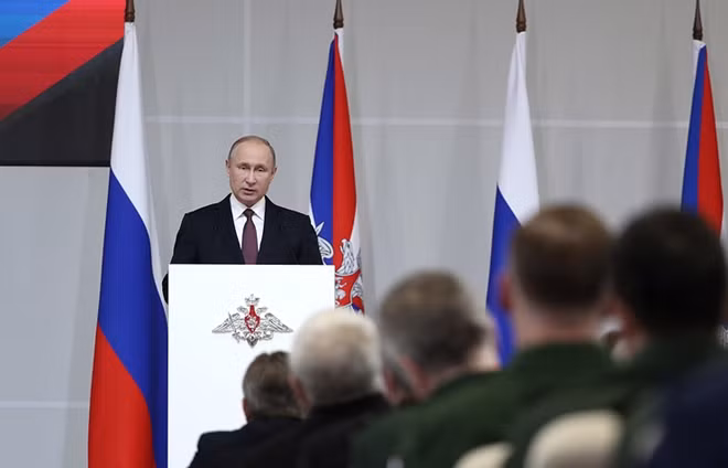 Tổng thống Nga Putin phát biểu tại cuộc họp toàn thể của Quân đội Nga hôm 22-12. Ảnh: TASS