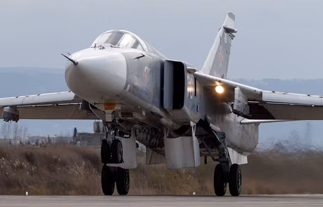 Máy bay ném bom Su-24 của Không quân vũ trụ Nga. Ảnh: Bộ Quốc phòng Nga