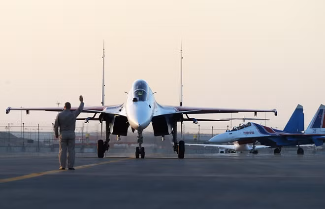 Quân đội Nga sẽ thành lập một phi đội máy bay chiến đấu Su-30SM vào năm 2018. Ảnh: TASS
