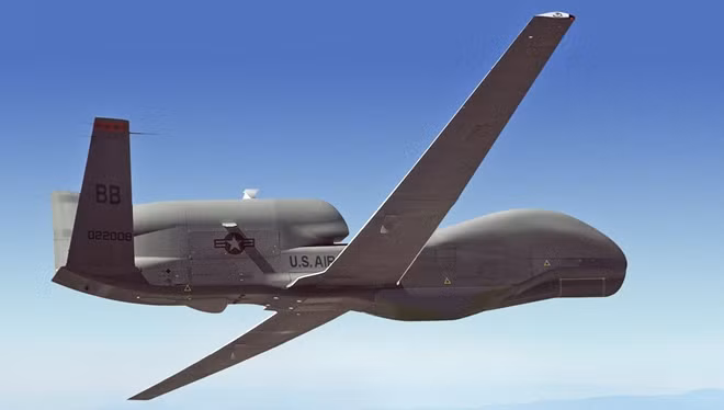 Máy bay không người lái Global Hawk của Mỹ cung cấp cho Không quân Hàn Quốc. Ảnh: AP
