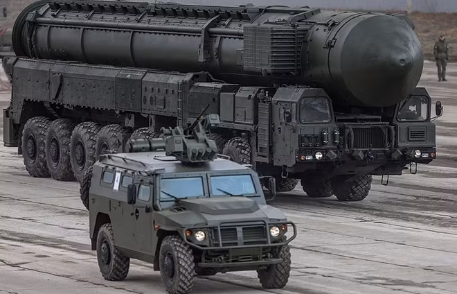 Tên lửa Topol-M (Ảnh: RIA Novosti)