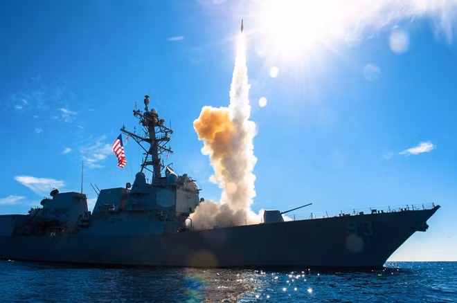 Tàu khu trục USS John Paul Jones Hải quân đã bắn thử thành công 1 tên lửa SM-3 Block IIA vào ngày 4-2-2017