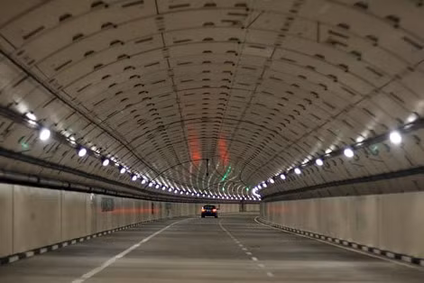 Hầm giao thông và điều tiết lũ (SMART) ở Kuala Lumpur (Malaysia). Hầm giao thông và điều tiết lũ (SMART) ở Kuala Lumpur (Malaysia).