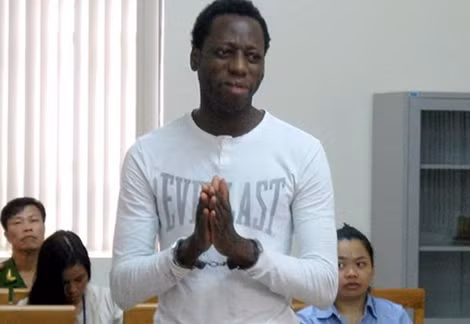 Đối tượng Anyasi, quốc tịch Nigeria cũng từng cho một phụ nữ Việt Nam sập bẫy mất hơn 600 triệu đồng.