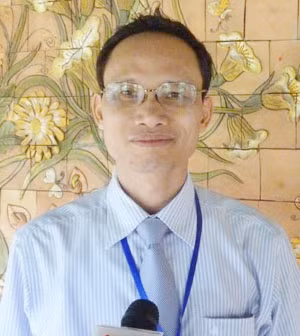 TS Cấn Văn Lực.