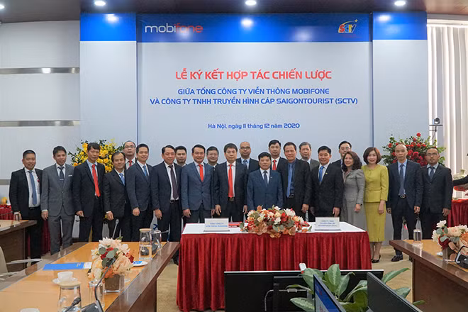 Toàn cảnh buổi lễ ký kết hợp tác chiến lược giữa MobiFone -SCTV Toàn cảnh buổi lễ ký kết hợp tác chiến lược giữa MobiFone -SCTV
