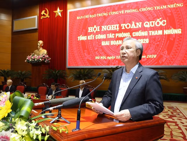 Ông Trần Quốc Vượng, Ủy viên Bộ Chính trị, Thường trực Ban Bí thư, Phó Trưởng Ban Chỉ đạo Trung ương về phòng, chống tham nhũng phát biểu. (Ảnh: TTXVN)