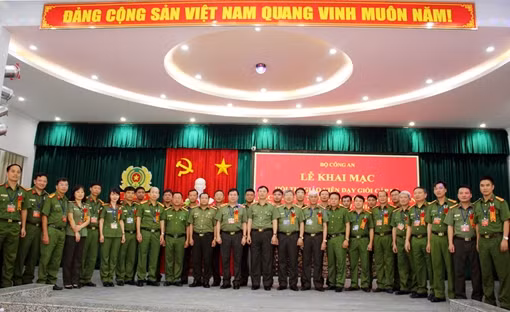 Khai mạc Hội thi giáo viên dạy giỏi cấp Bộ các trường trung cấp CSND 