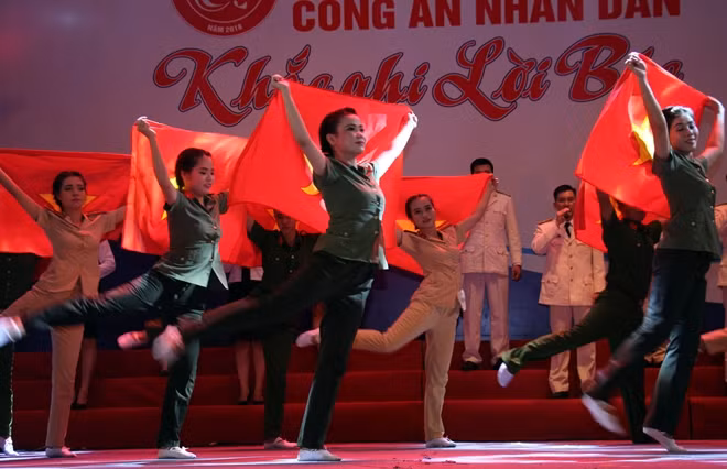 Sức trẻ là thế mạnh của Đoàn Công an tỉnh Cà Mau.
